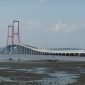 Jempatan Suramadu Penghubung Jawa dan Madura