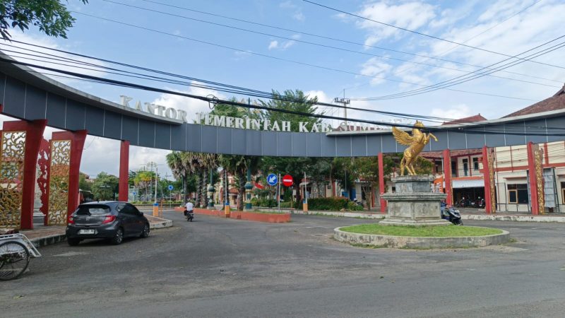 Foto gerbang Pintu masuk Kantor Pemkab Sumenep 