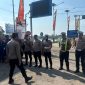 Foto anggota satlantas polres Sumenep pengamanan di pelabuhan kalianget Sumenep 