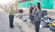 Polantas Menyapa Sopir Ekspedisi, Satlantas Polresta Sumenep Tekankan Tertib Lalu Lintas dan Parkir